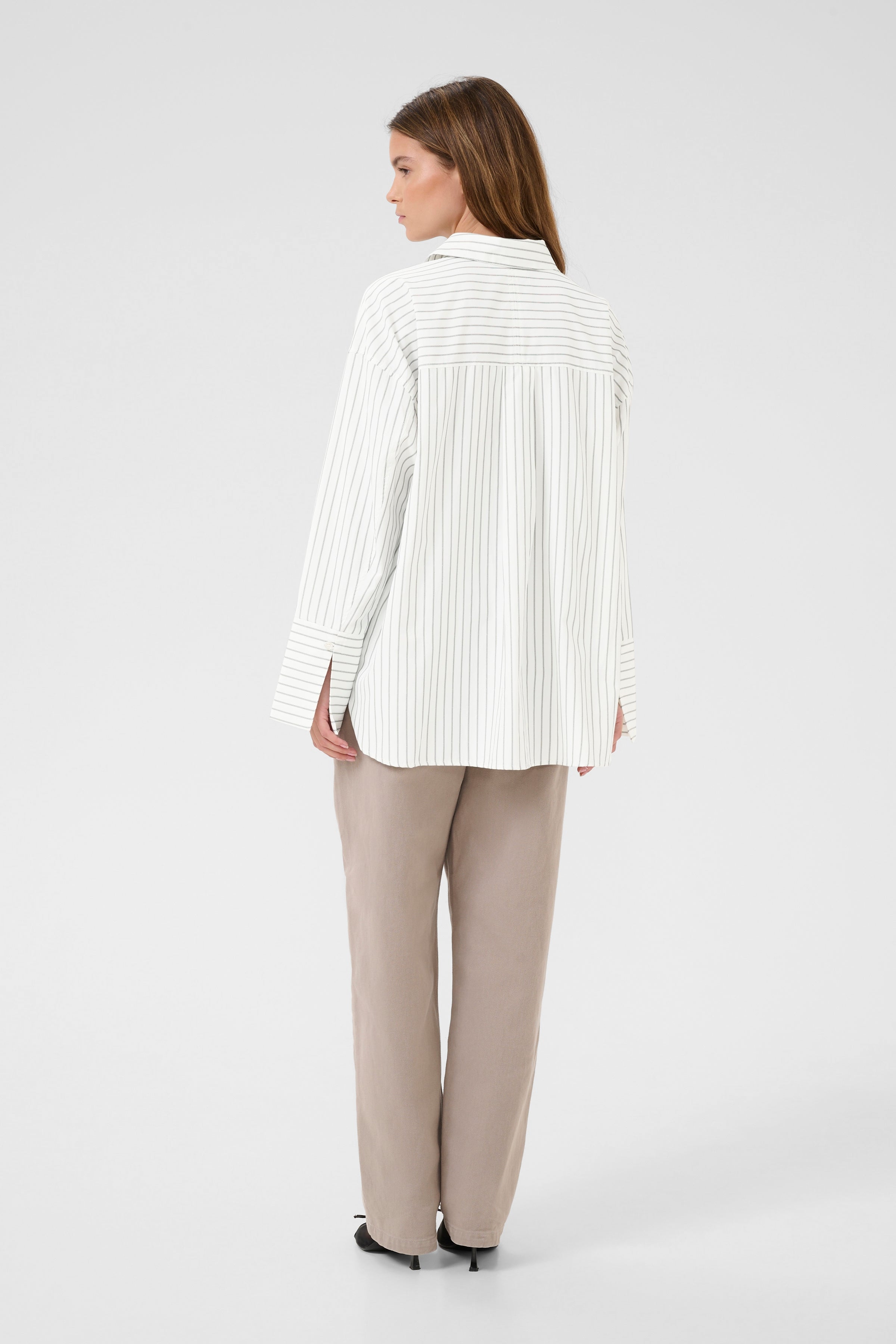 Uda Long Shirt - White