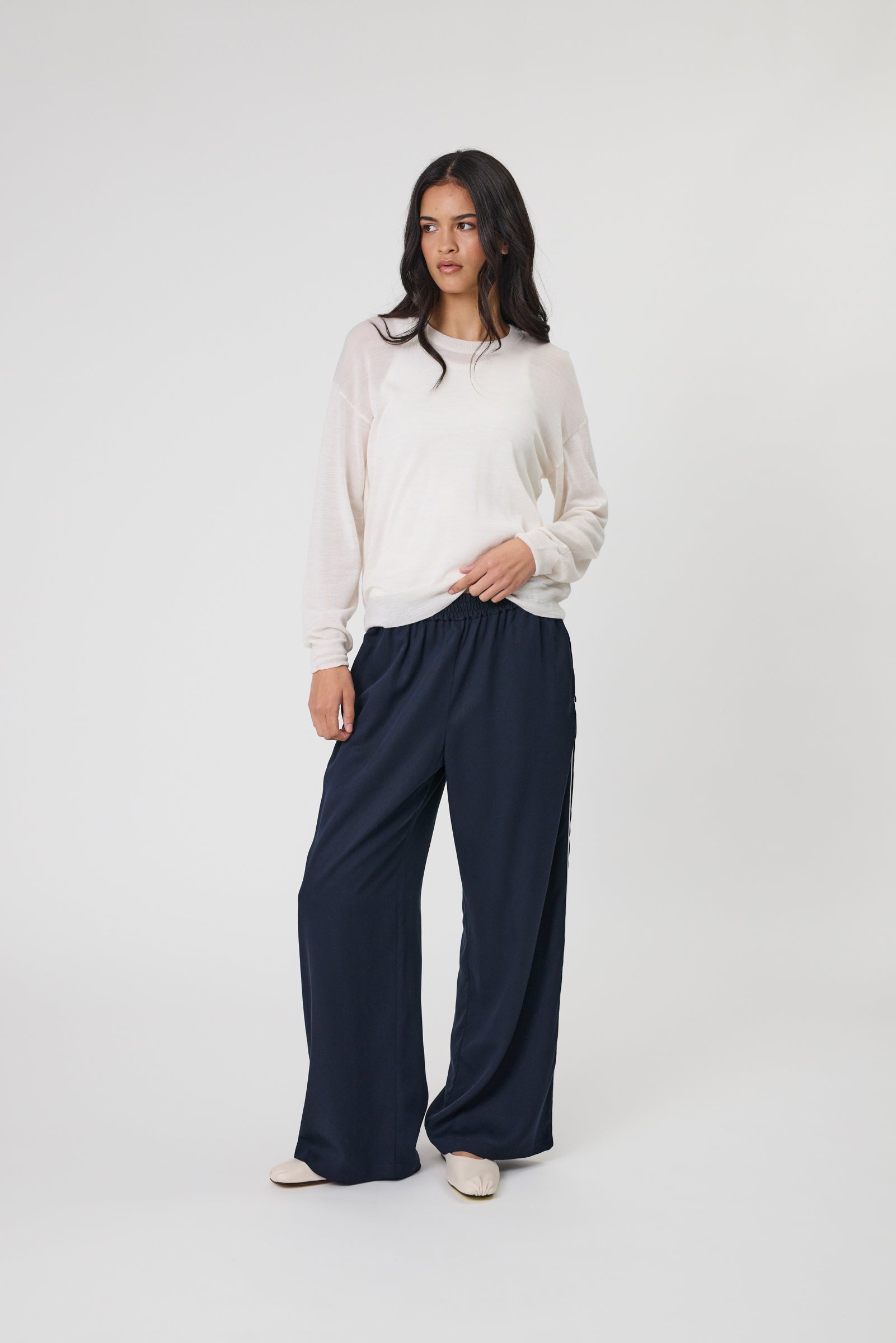 Marlow Alto Merino V-Neck - Ecru