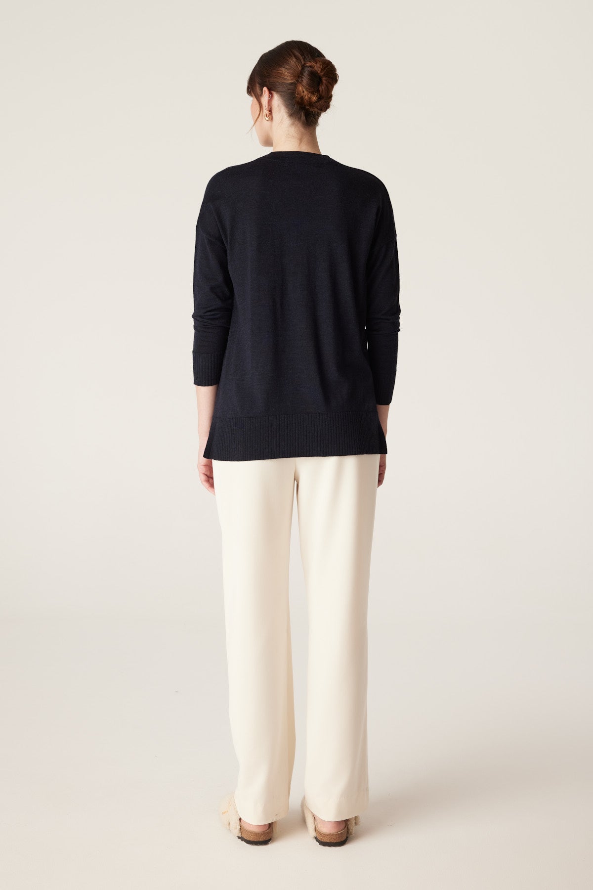 Cable The Saxon Fine Merino Jumper - Navy