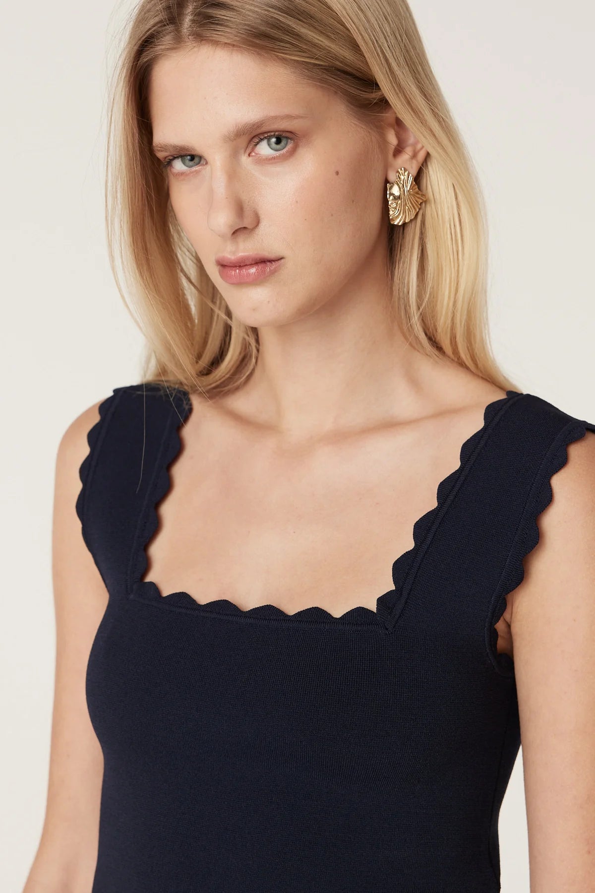 Cable Melbourne Villa Crepe Knit Scallop Tank - Navy