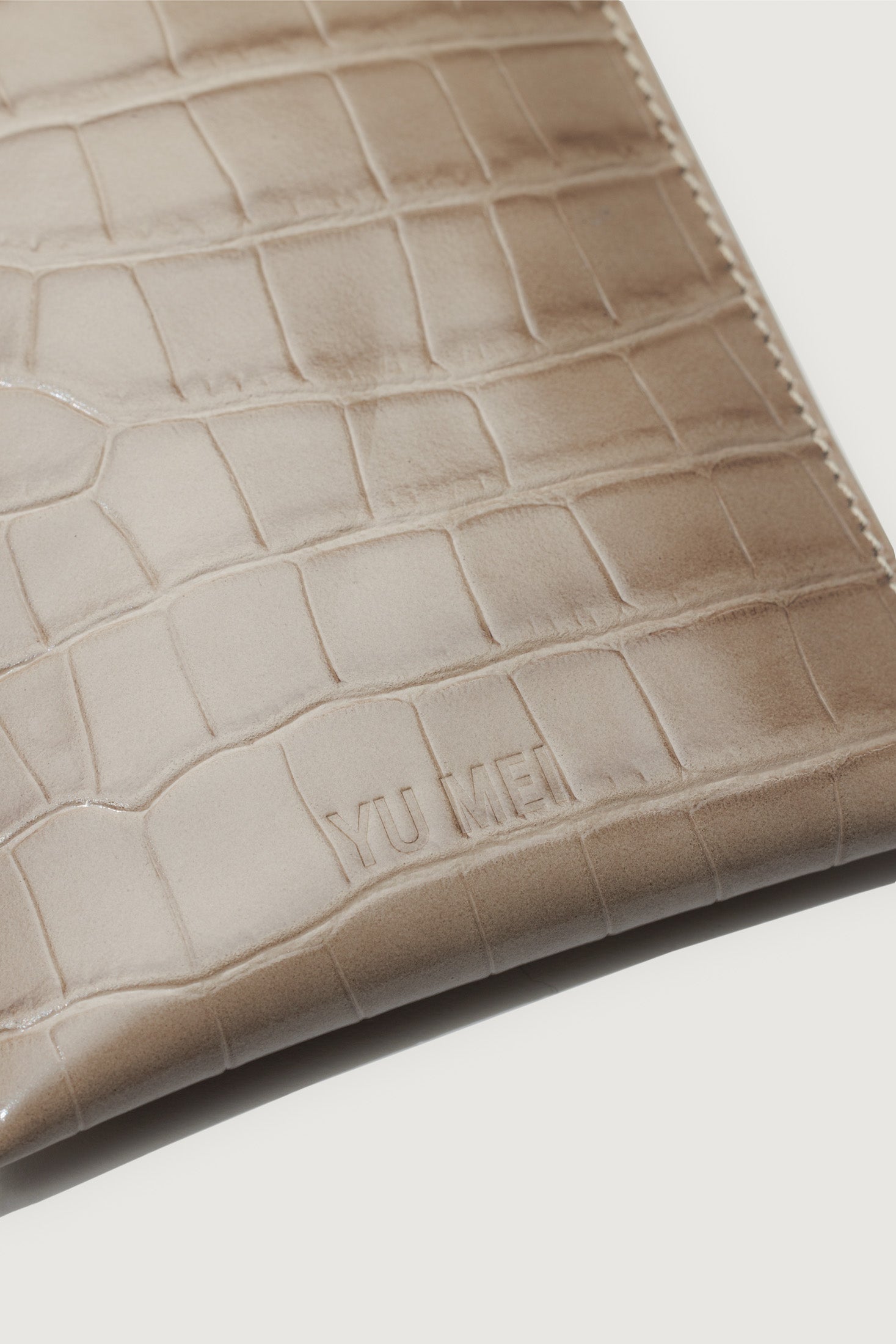 Yu Mei Luci Bag - Dune Croc