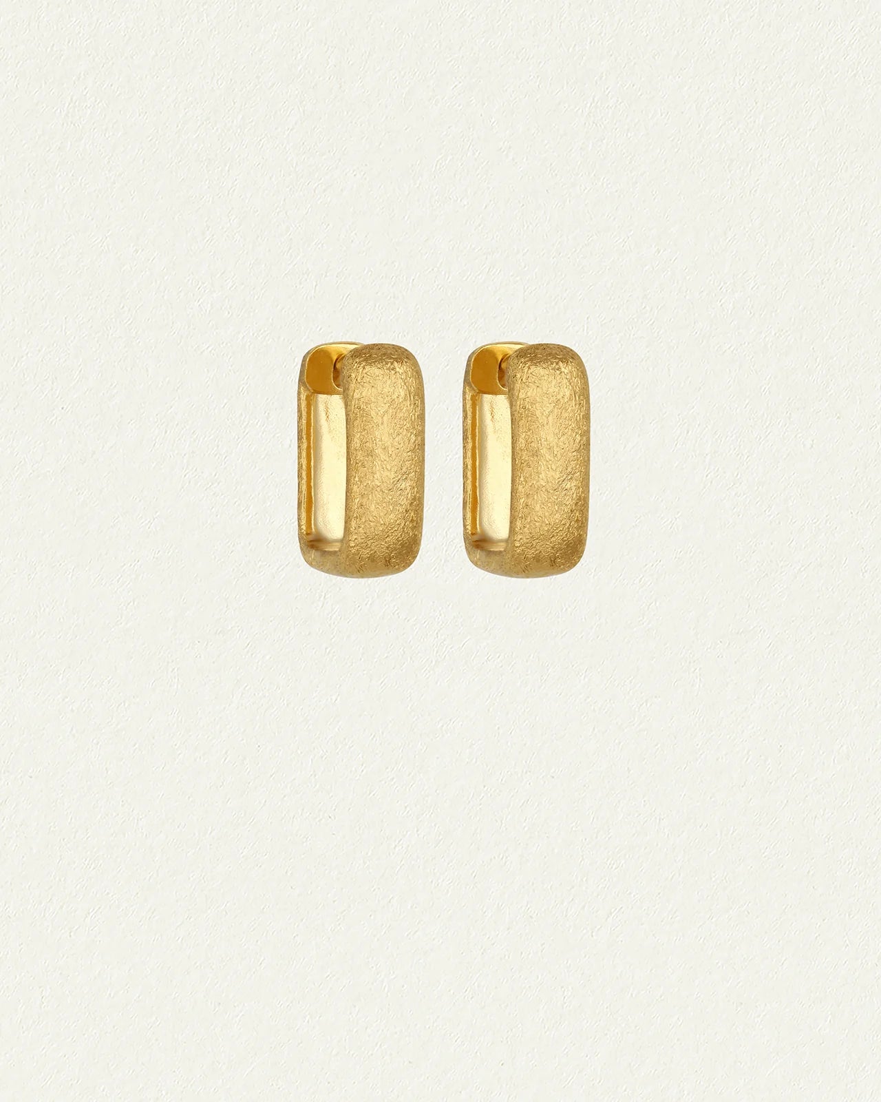 Alida Square Earrings - 18K Gold Vermeil