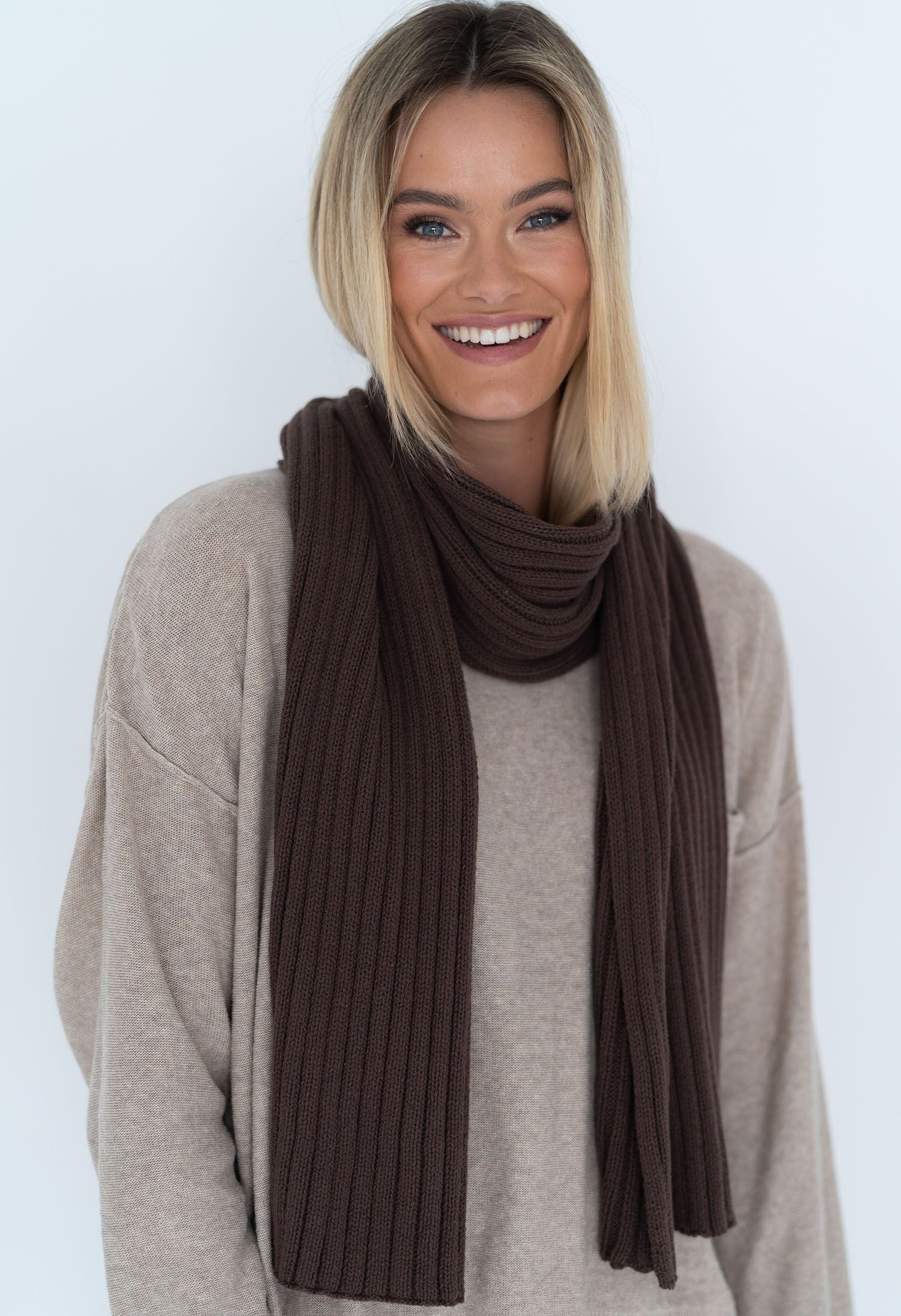 Humidity Cotton Blend Heavy Ribbed Scarf