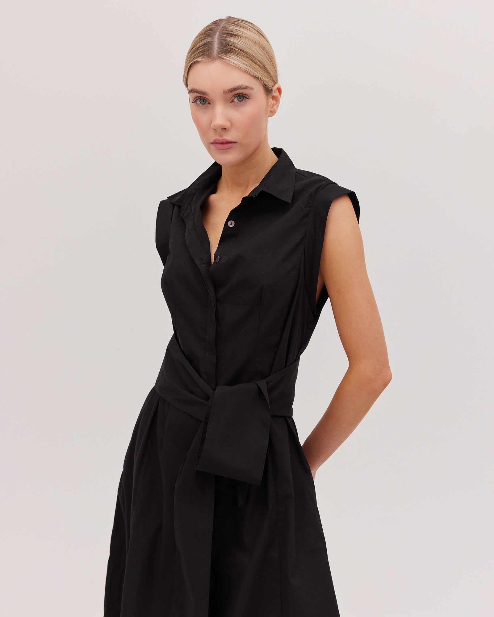 Cloth & Co The Tailored Sleeveless Dress - Black