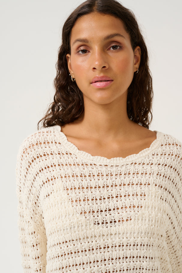 Venus Pullover - White