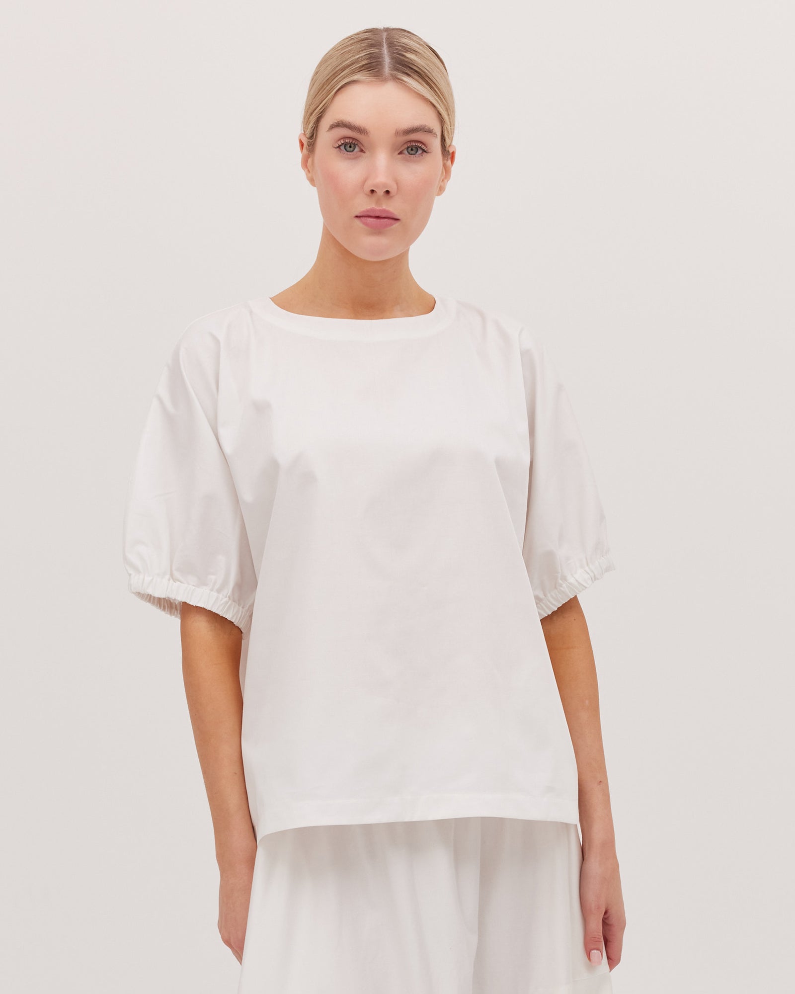 Cloth & Co The Gathered Sleeve Top - White