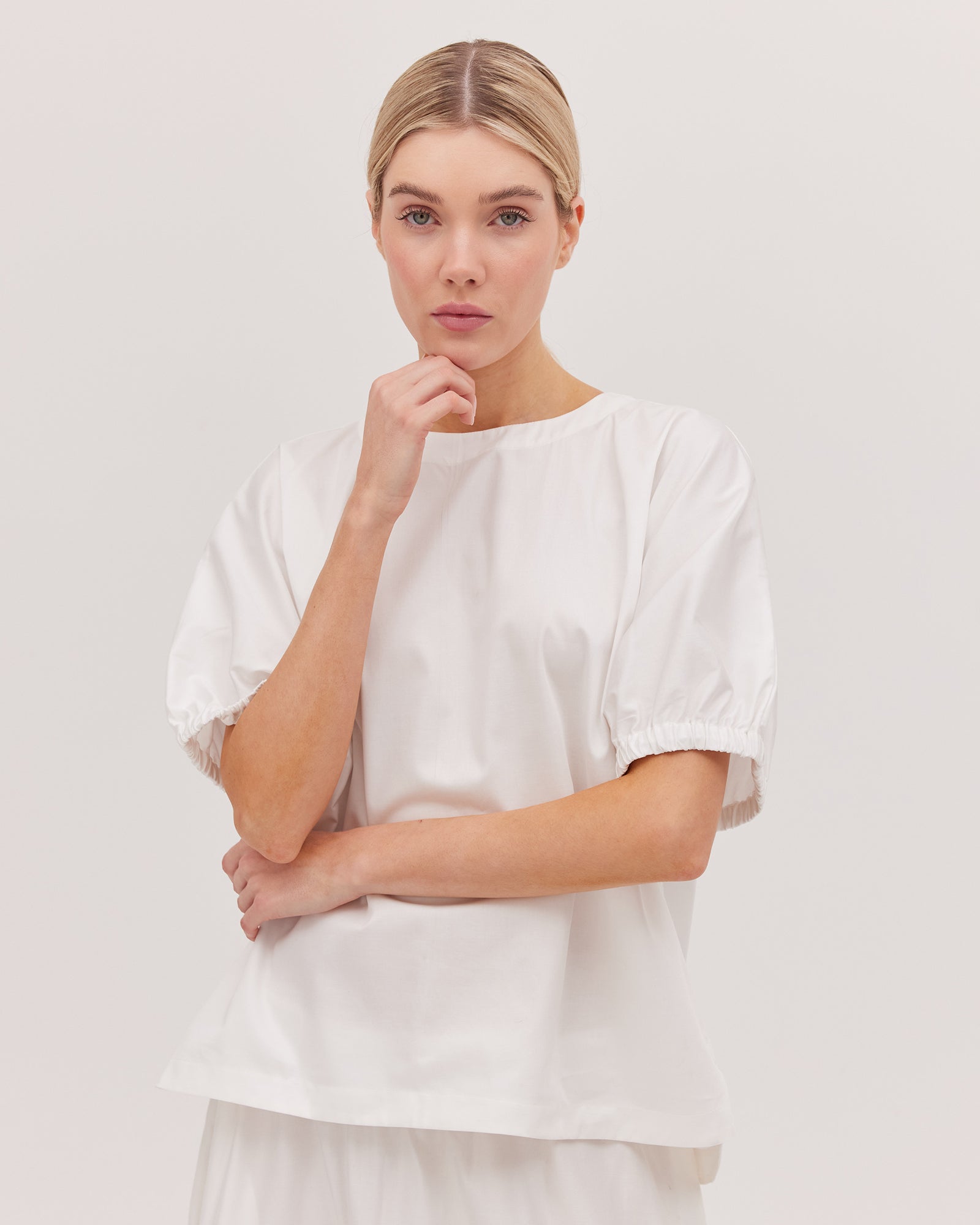 Cloth & Co The Gathered Sleeve Top - White