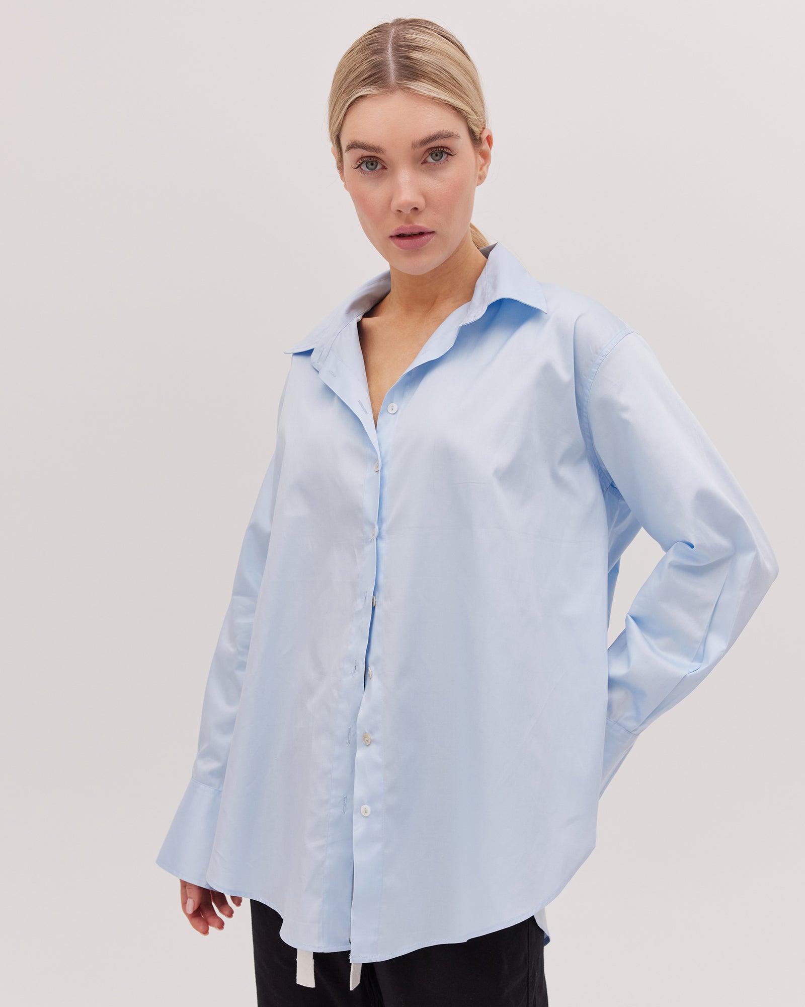 Cloth & Co The Split Back Shirt - Sky