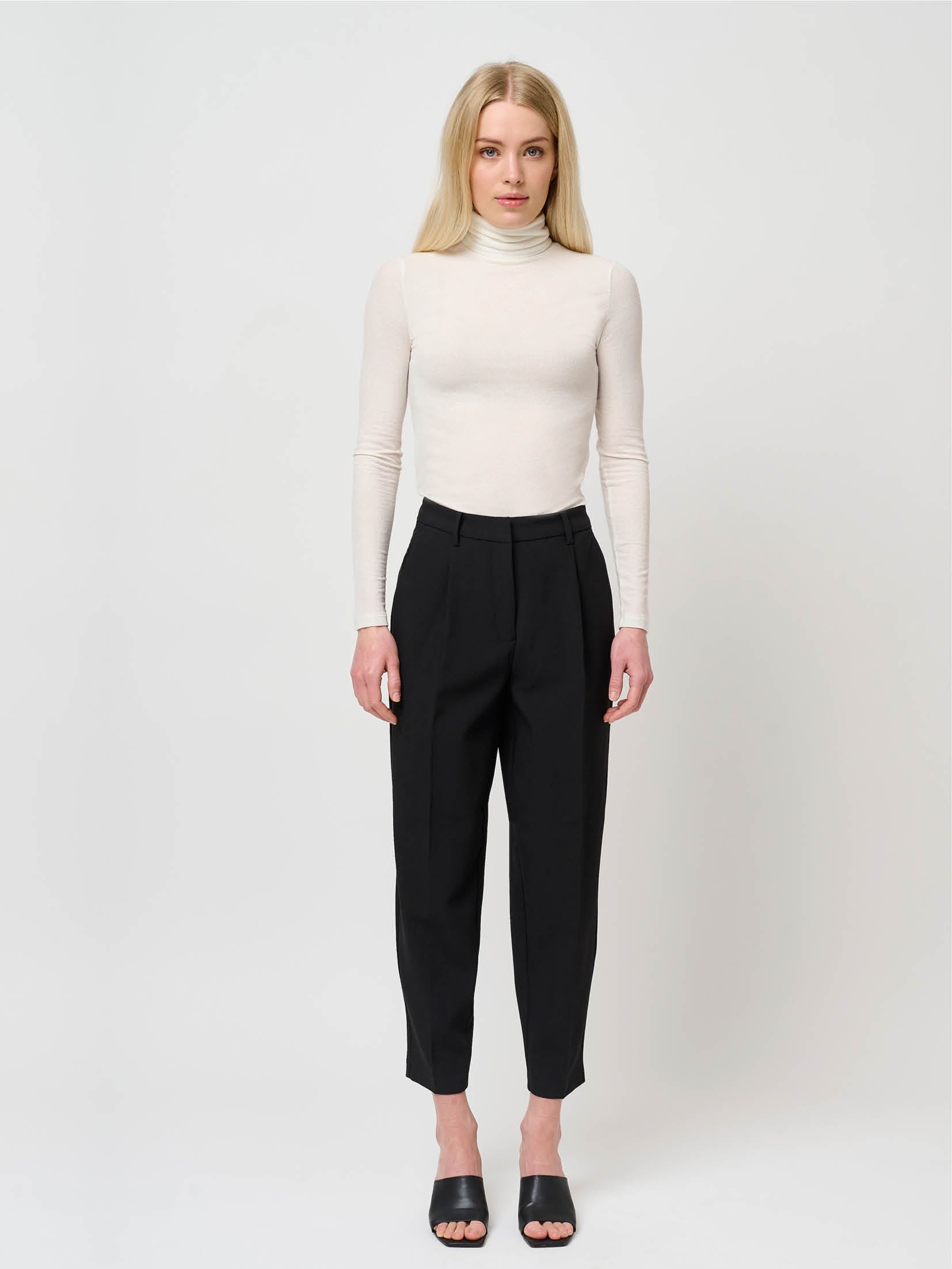 Bruuns Bazaar Dagny Pants - Black