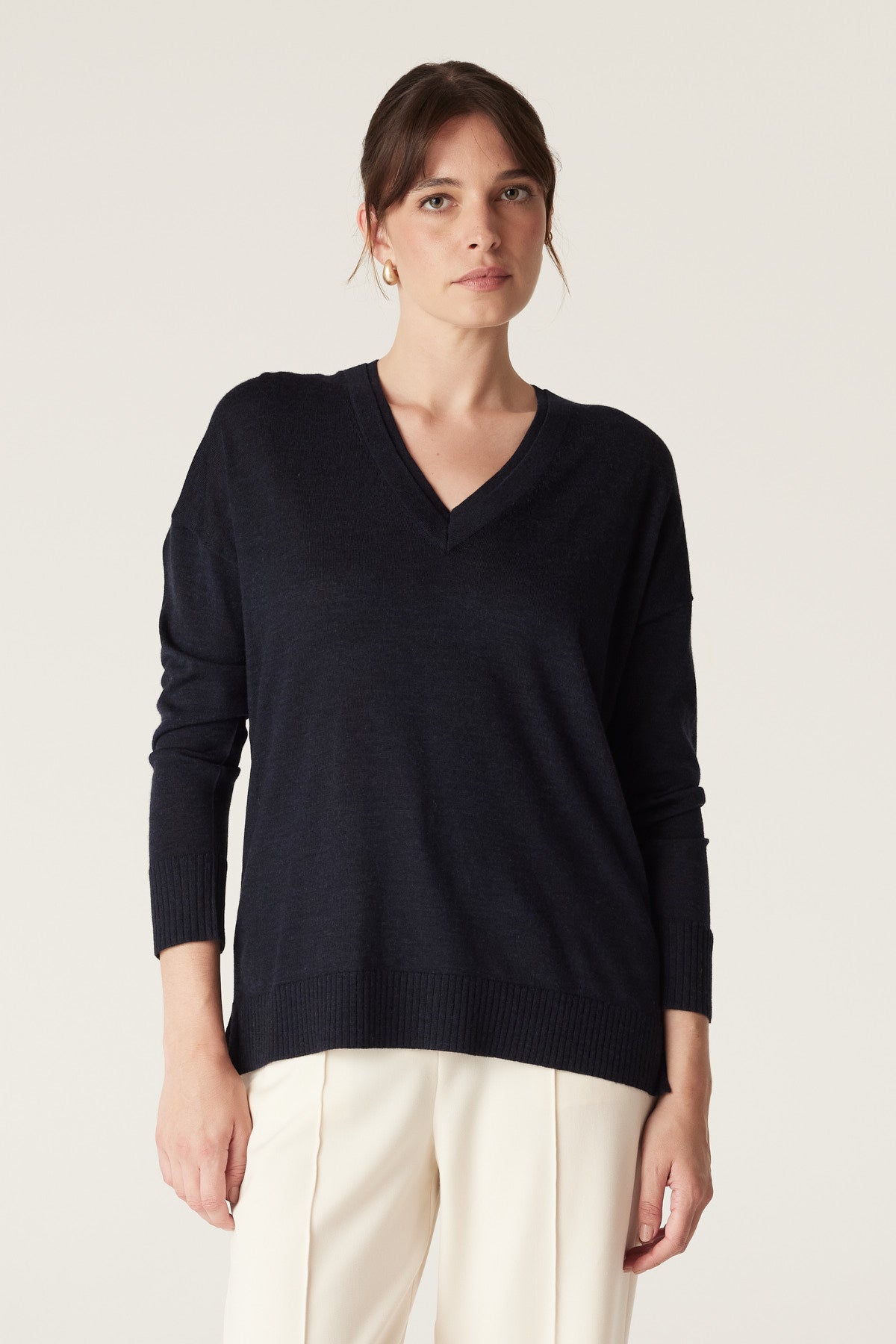 Cable The Saxon Fine Merino Jumper - Navy