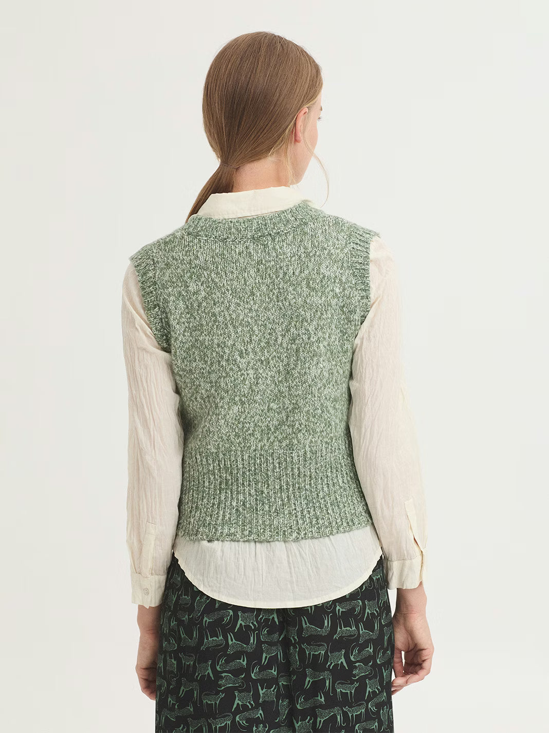 Twisted Yarn Vest - Green