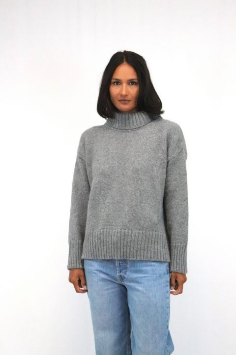 Tatano Henri Roll Neck - Pale Grey