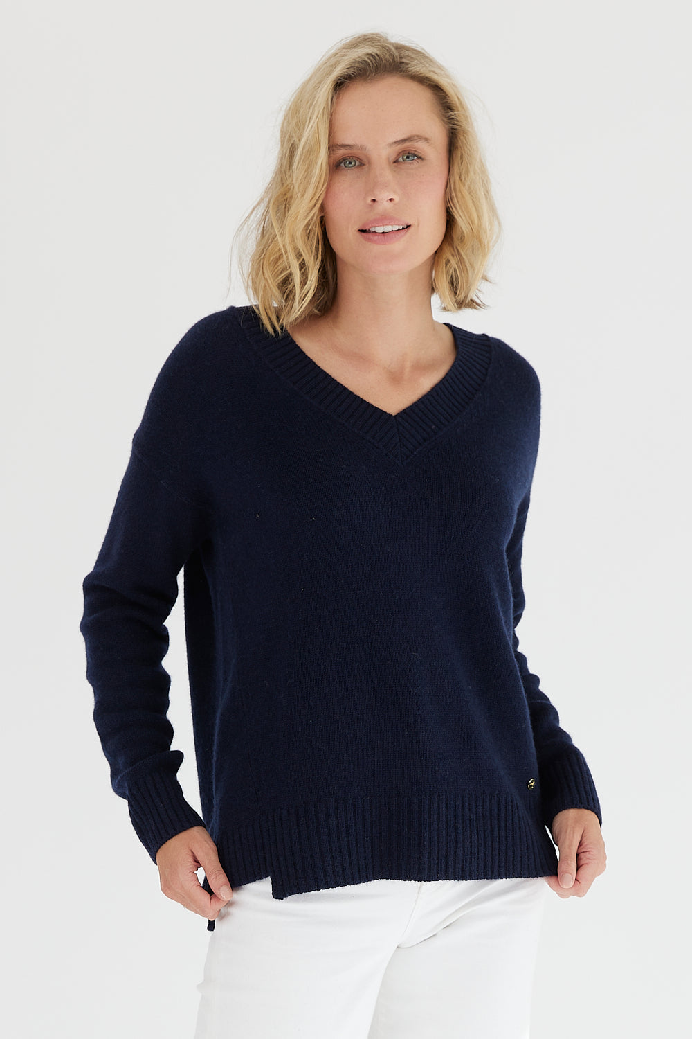 Mia Fratino Cashmere Maeve Slouch Vee - French Navy