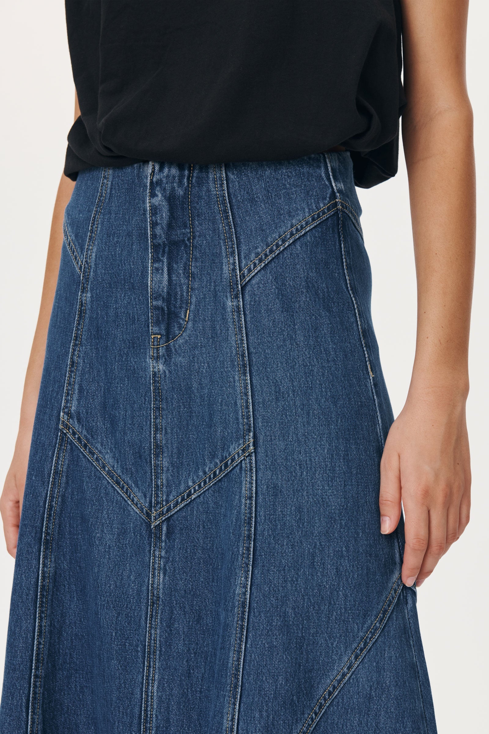 Rowie - Jeanette Denim Midi Skirt