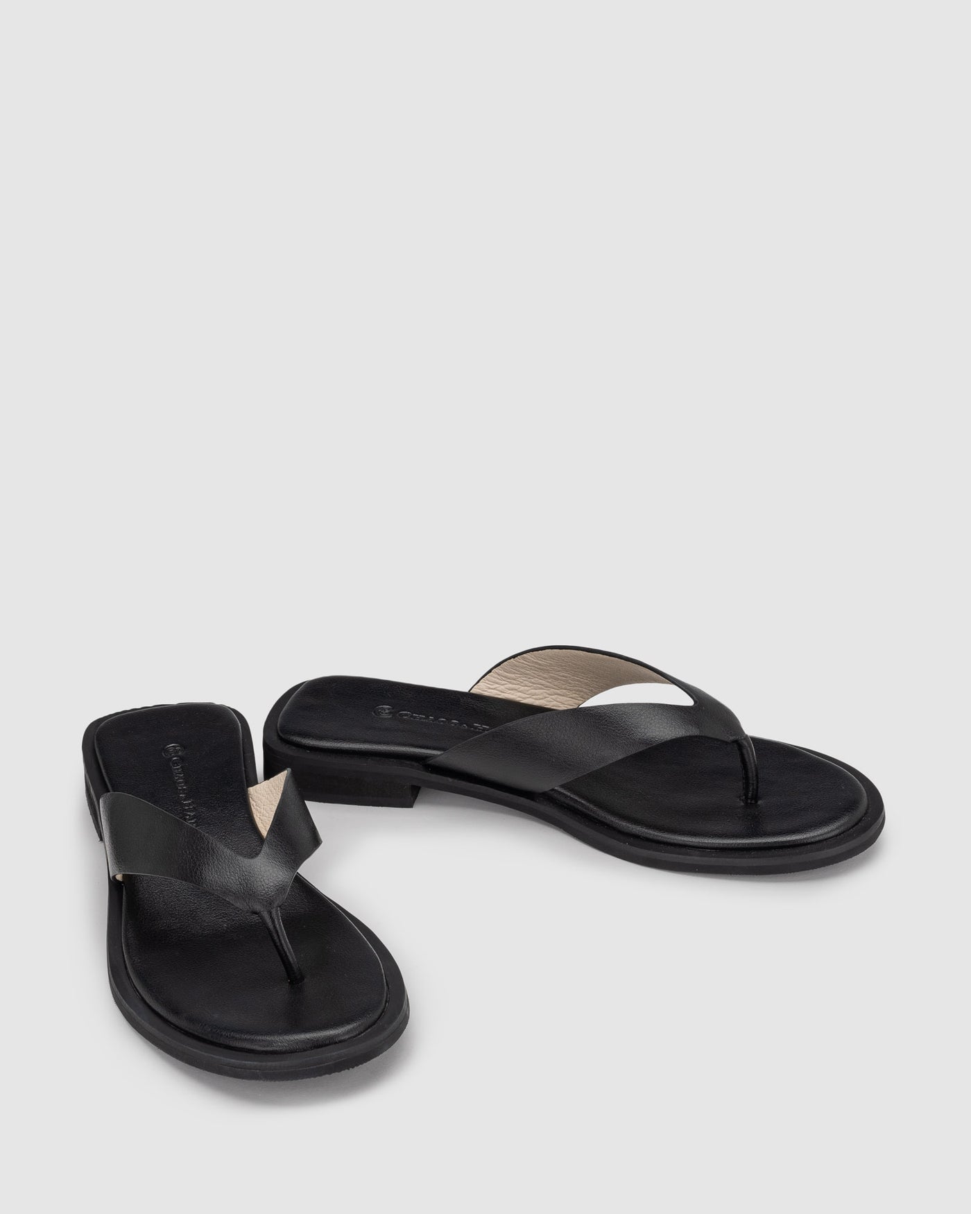 Chaos & Harmony Hera Sandal - Black