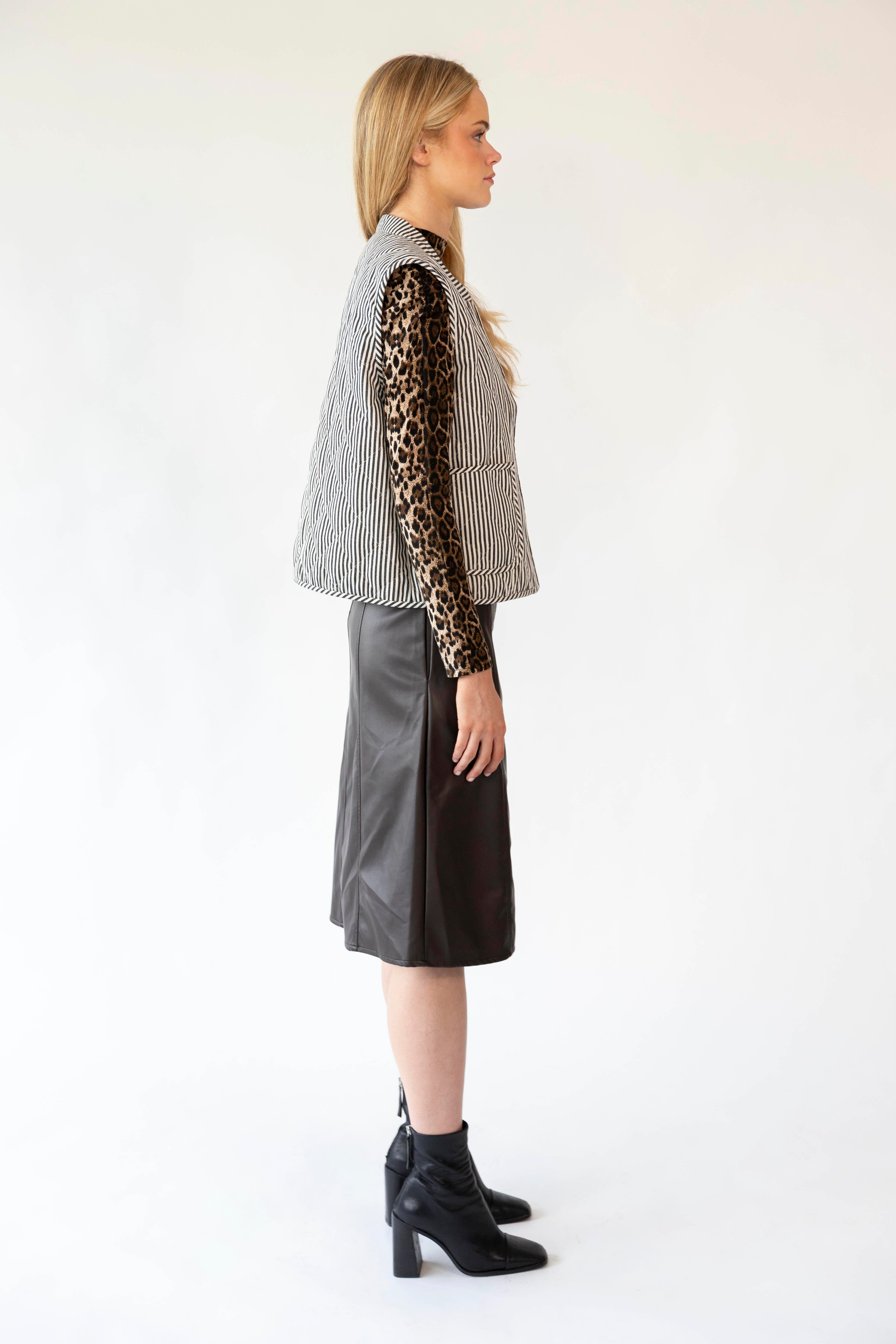 Cairo Vest - Stripe. Black