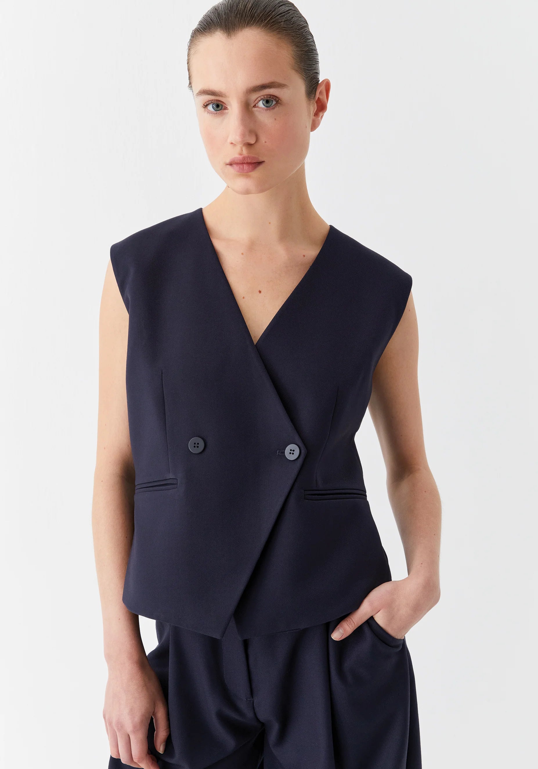 Morrison Santino Vest - Navy