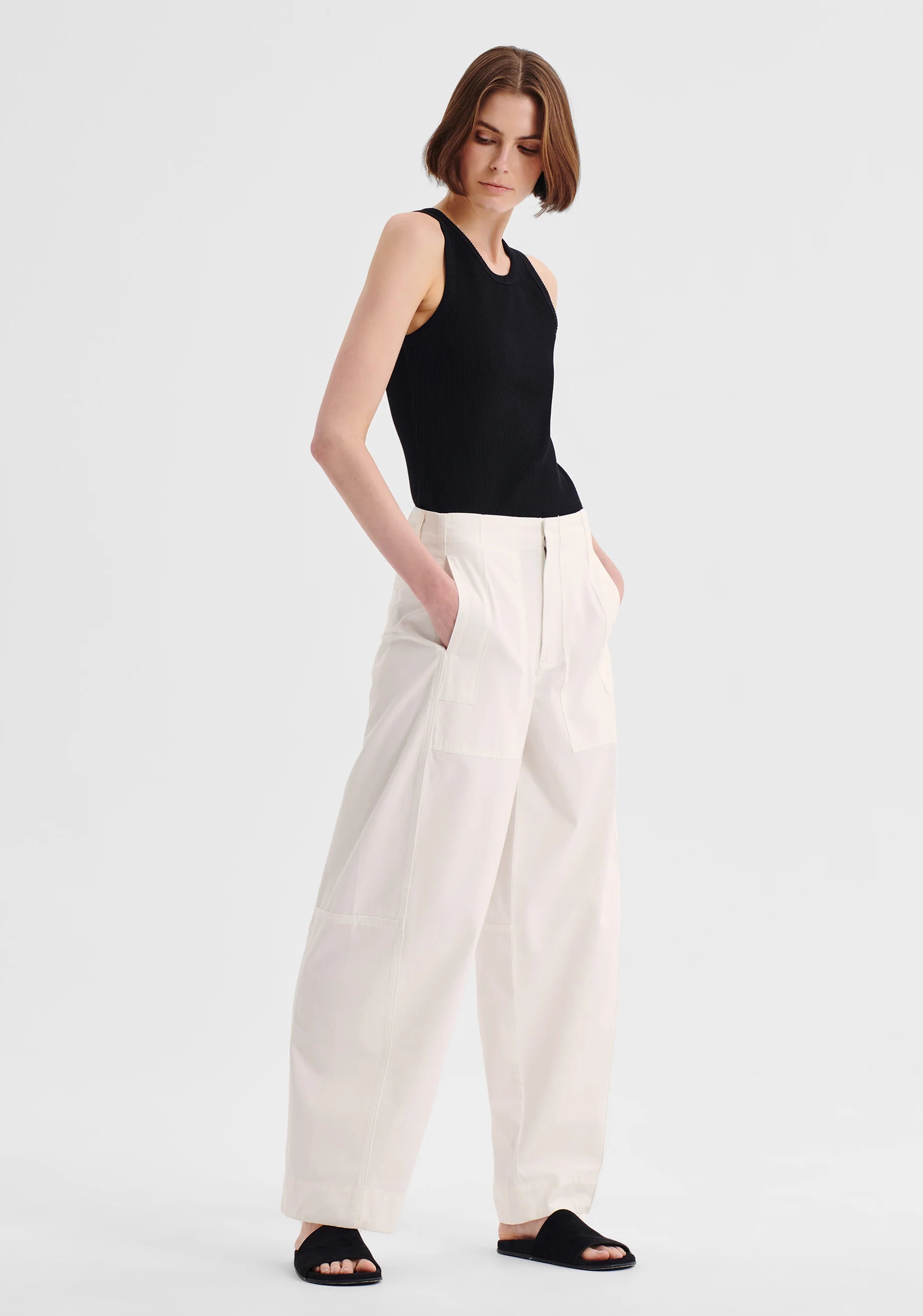 Henry Cargo - White