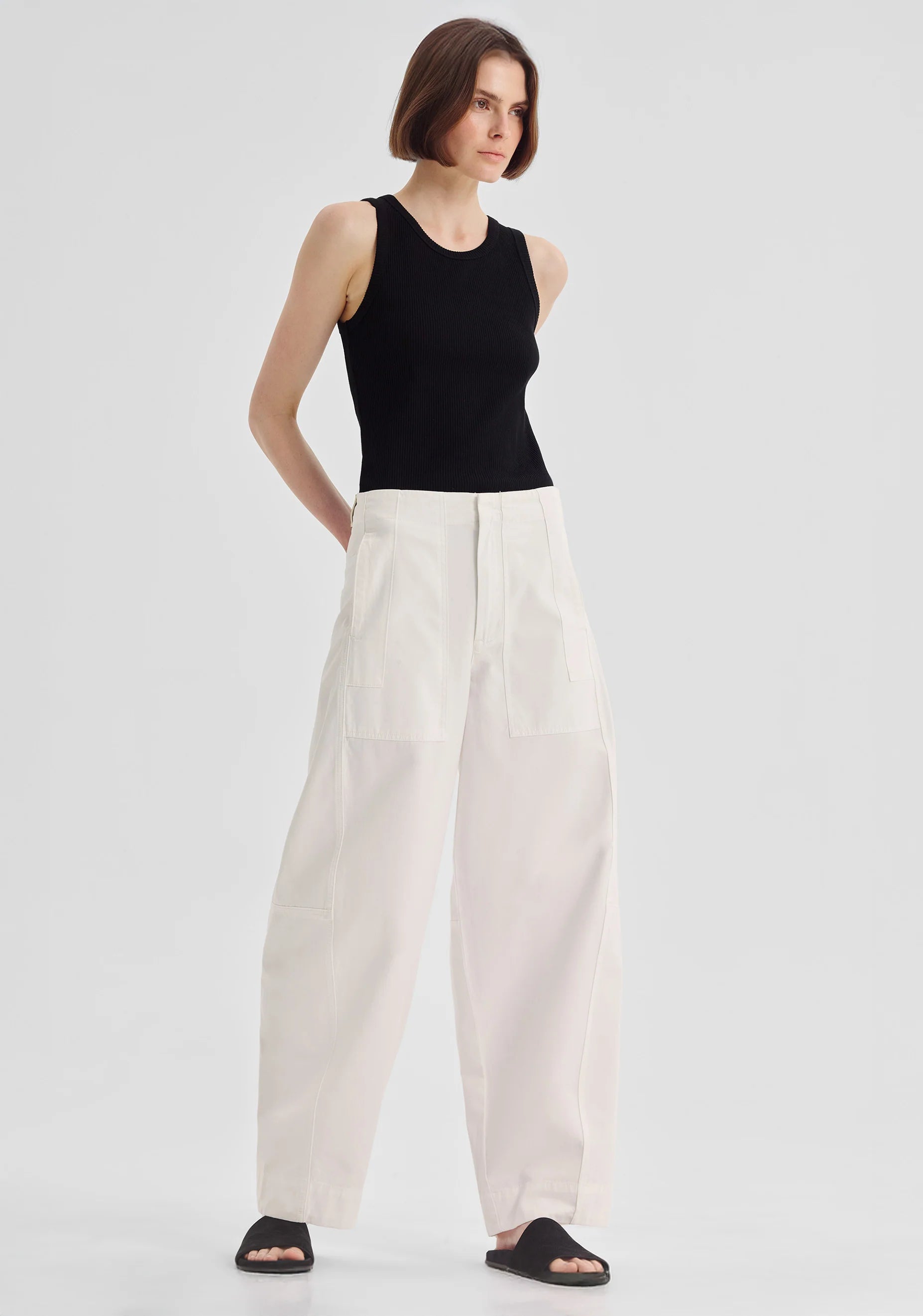 Henry Cargo - White