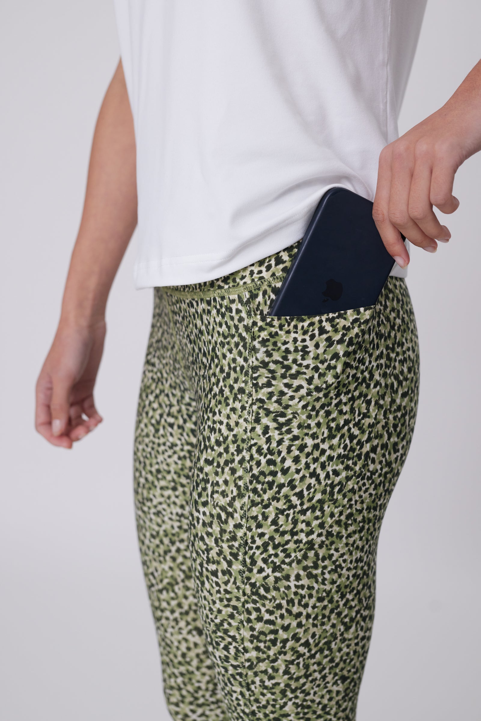 Pace 7/8 Legging - Willow Print
