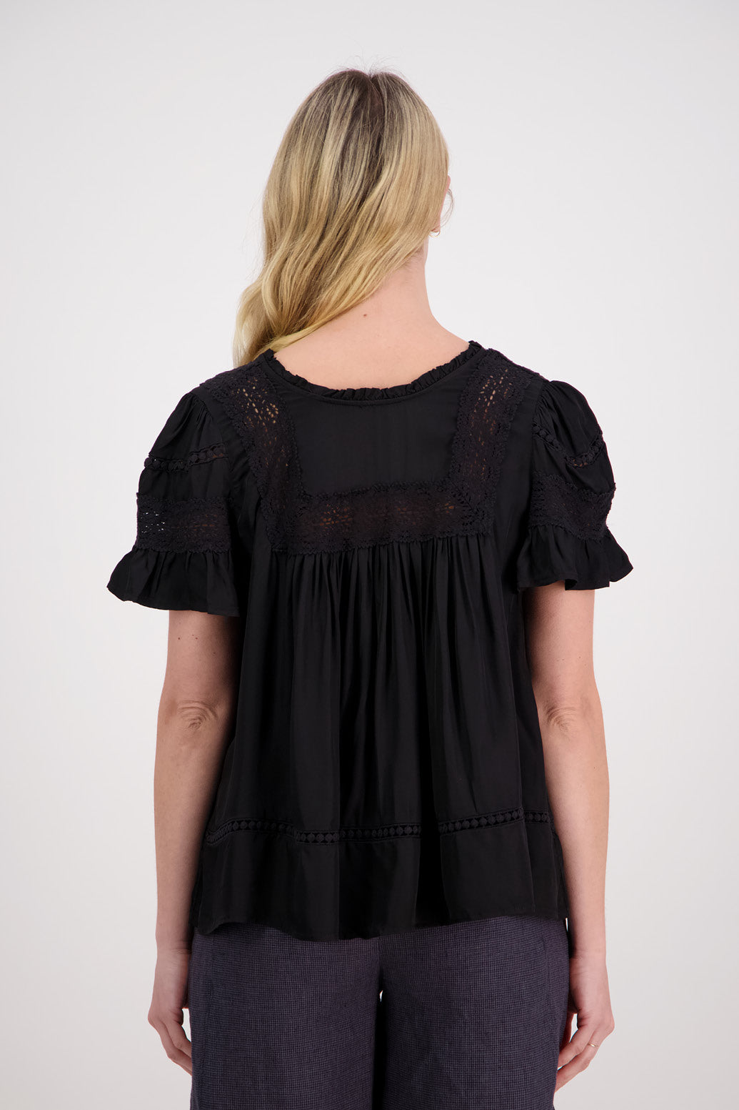 Briarwood Perkins Top - Black