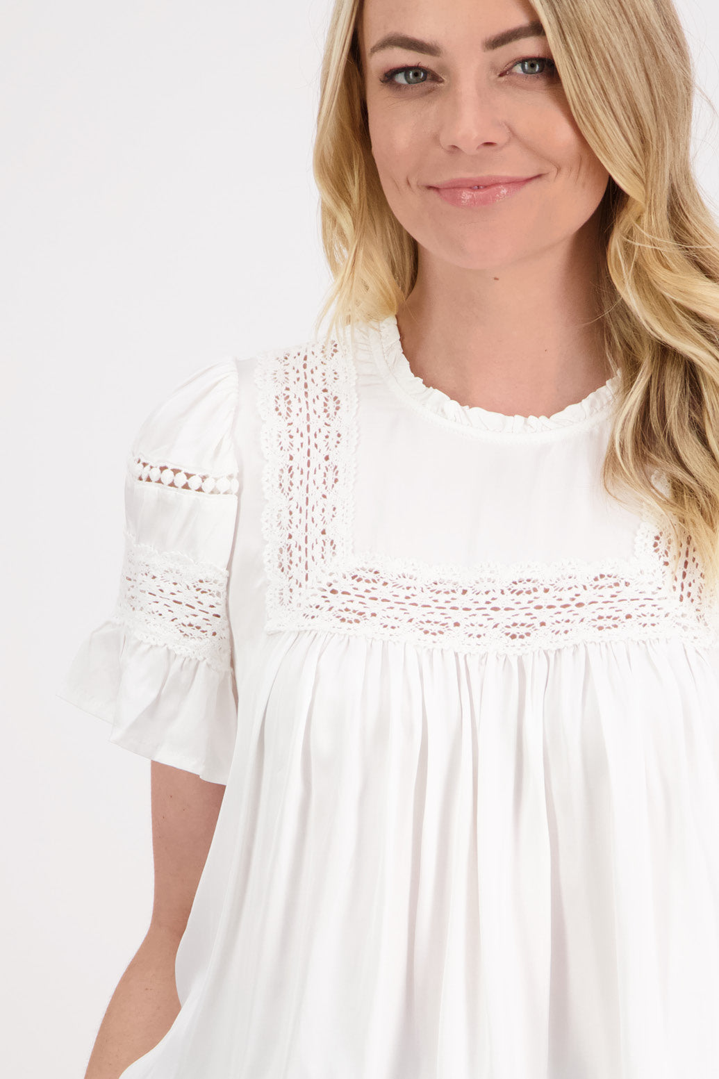 Briarwood Perkins Top - White