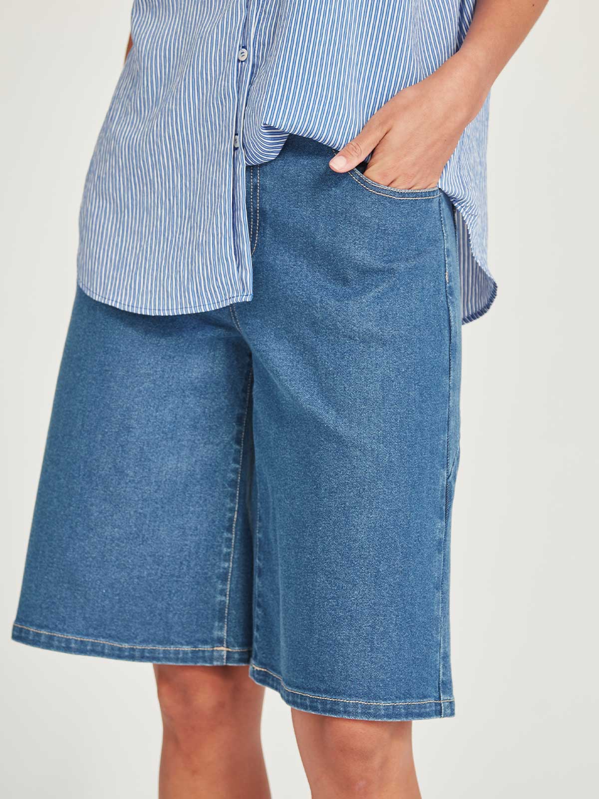 Sills Bethany Denim Short - Mid Wash
