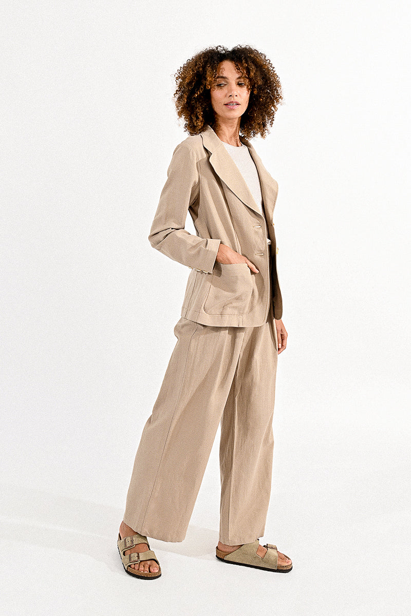 Molly Bracken Fitted Blazer - Light Khaki