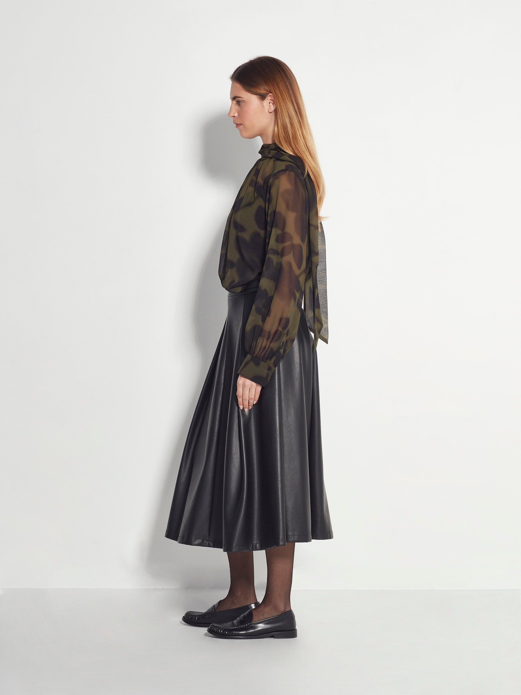 Juliette Hogan Coco Shirt - Midnight Floral